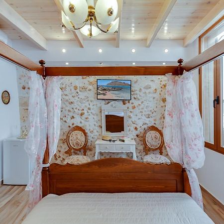 Hamam Suites Portou Chania  Exteriör bild